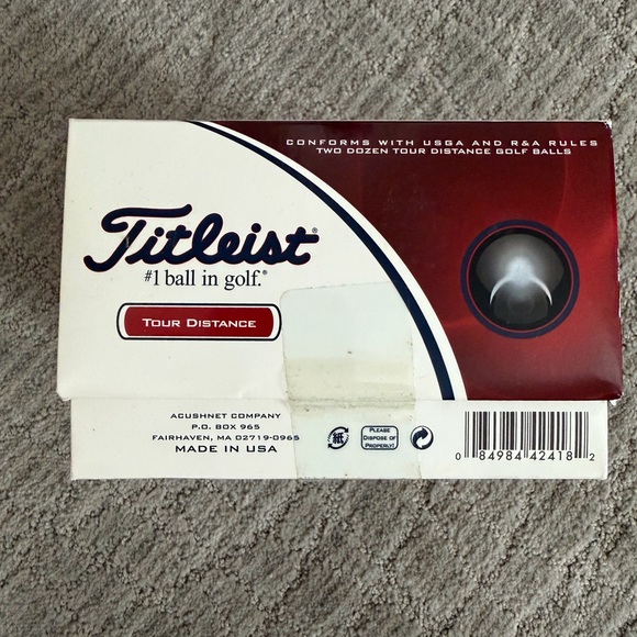 Titleist Tour Distance Golf Balls - Picture 3 of 4